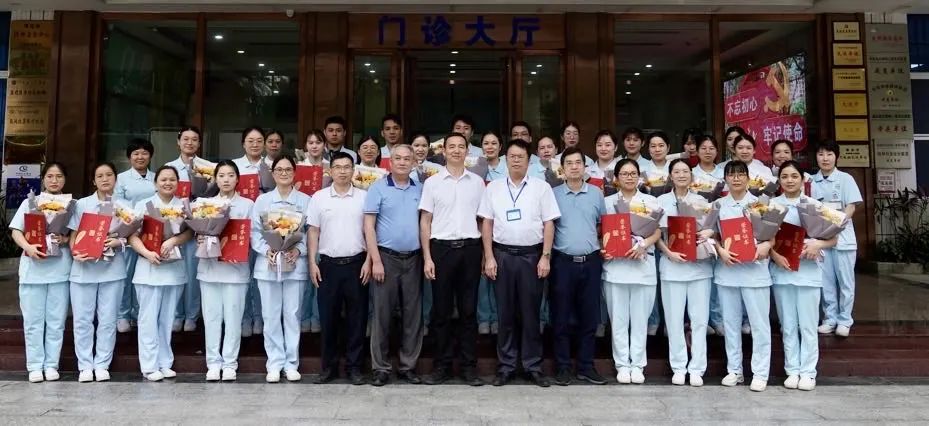 護理展風采，天使綻芳華