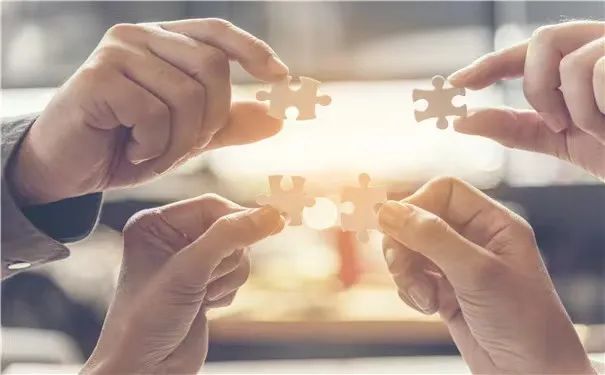 【心理治療】醫(yī)學(xué)心理科喊你來體驗新項目啦（1）——沙盤游戲團體治療