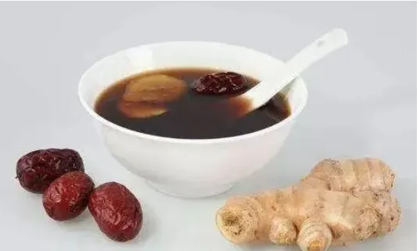 【健康科普】夏至，送家人一份夏季養(yǎng)生指南吧